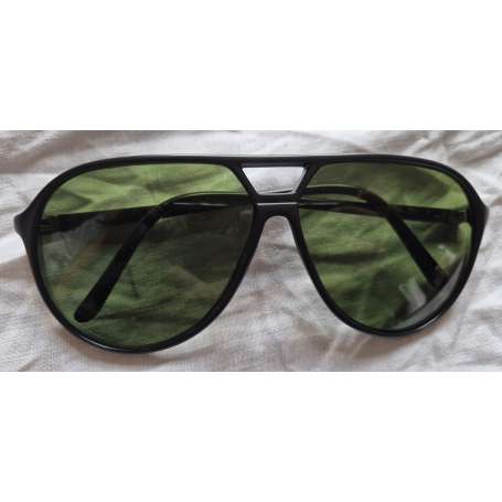 Lunettes de soleil T1 militaire Noir Verres vert d'occasion