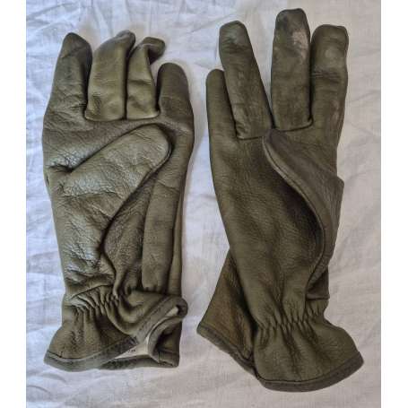 Gants en cuir vert clair militaire (originaux) d'occasion 7(1/2) L