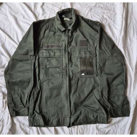 Veste de l'armée de l'air kaki d'occasion 98 L
