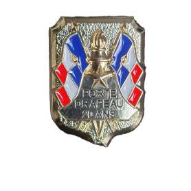 Pin's réduction d'insigne Porte Drapeau 20 Ans