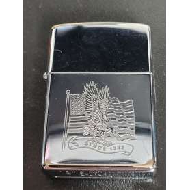 Zippo USA Aigle Pygargue Drapeau Etoile Etats-Unis Total Novembre 1994 Entièrement neuf