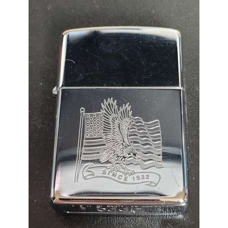 Zippo USA Aigle Pygargue Drapeau Etoile Etats-Unis Total Novembre 1994 Entièrement neuf